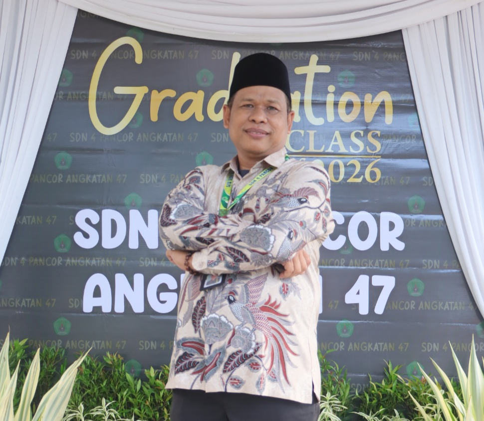Imron Husein, M.Pd 